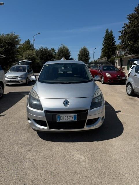Renault Scenic Scénic X-Mod 1.5 dCi 110CV Dynamique
