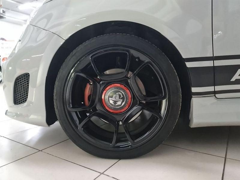 Abarth 500 500 1.4 Turbo T-Jet Custom