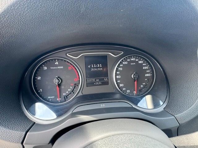 Audi A3 Cabrio 2.0tdi S Line STronic EU6