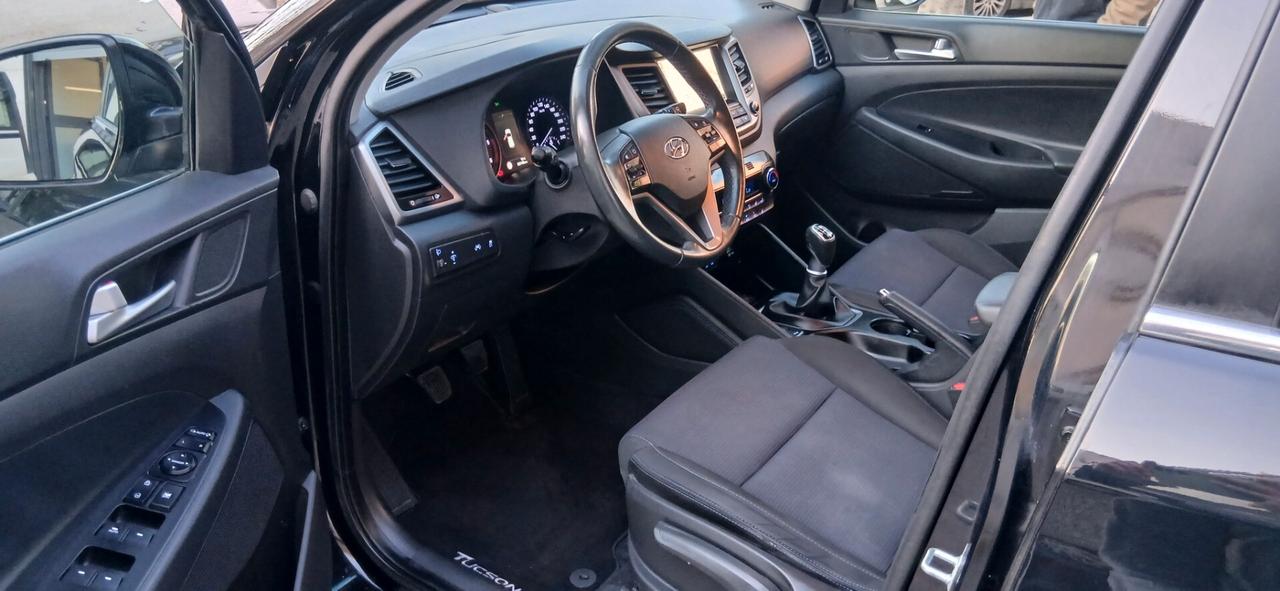 Hyundai Tucson 1.7 CRDi 115 CV. Sound Edition NAVI+CAMERA