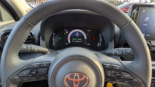 TOYOTA Yaris Cross Hybrid E-CVT Active 1.5cc 92cv CAMERA POST. AUT.