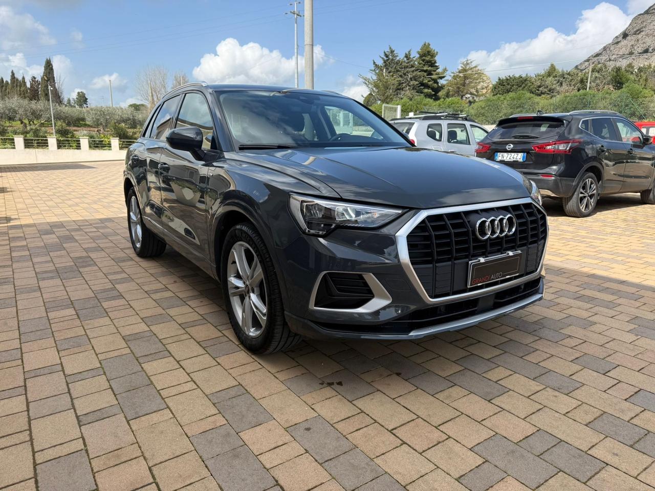 Audi Q3 35 TDI S tronic line edition