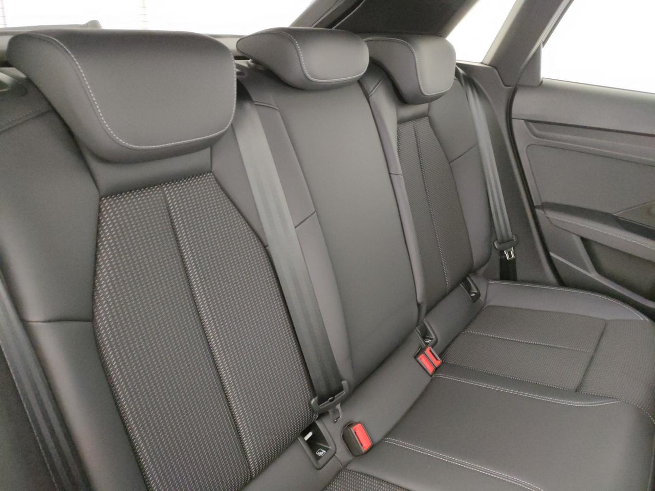 Audi A3 sportback 30 2.0 tdi s line edition s-tronic