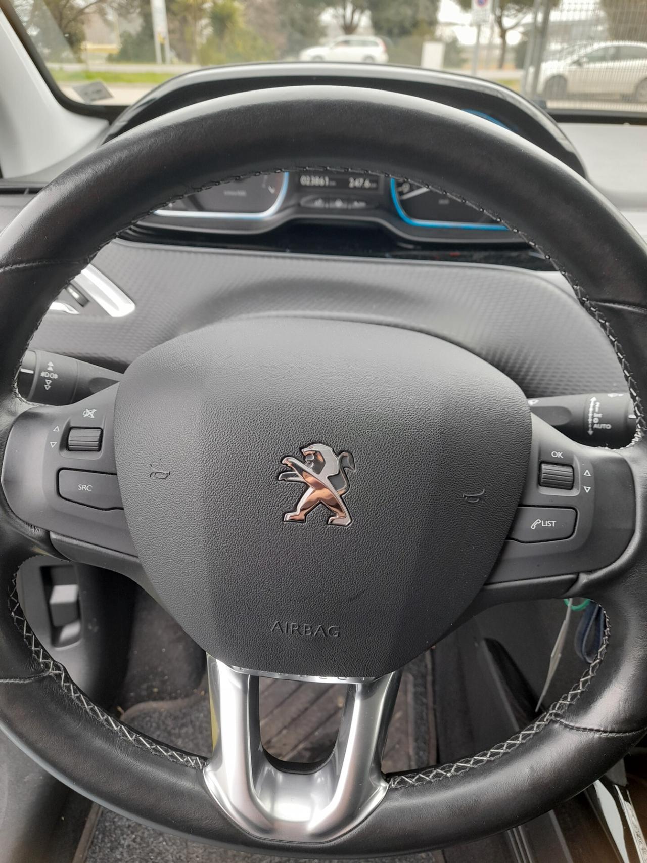 Peugeot 2008 PureTech Turbo 110
