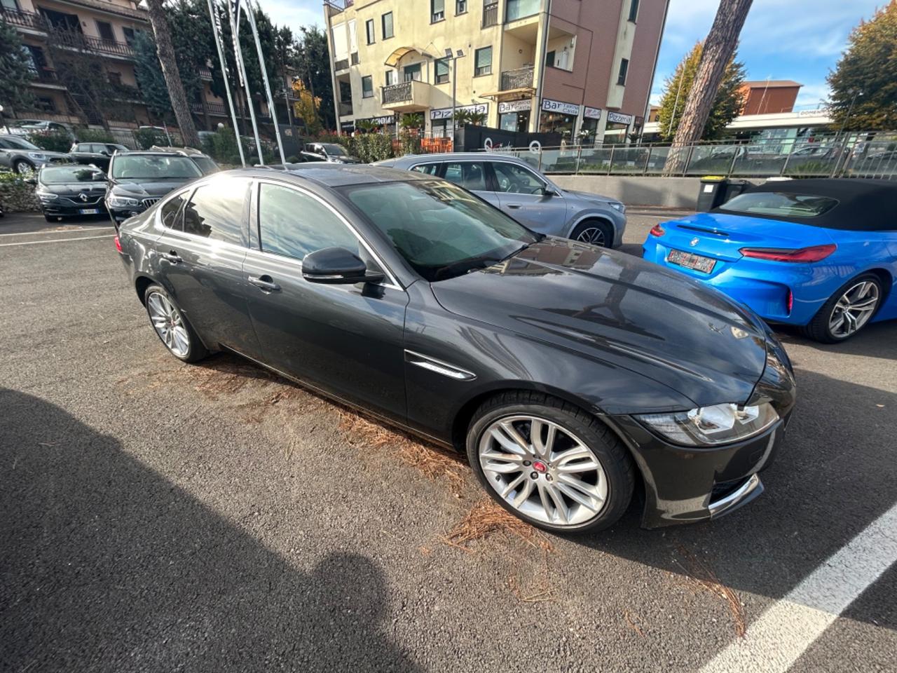 Jaguar XF 2.0 D 180 CV Portfolio