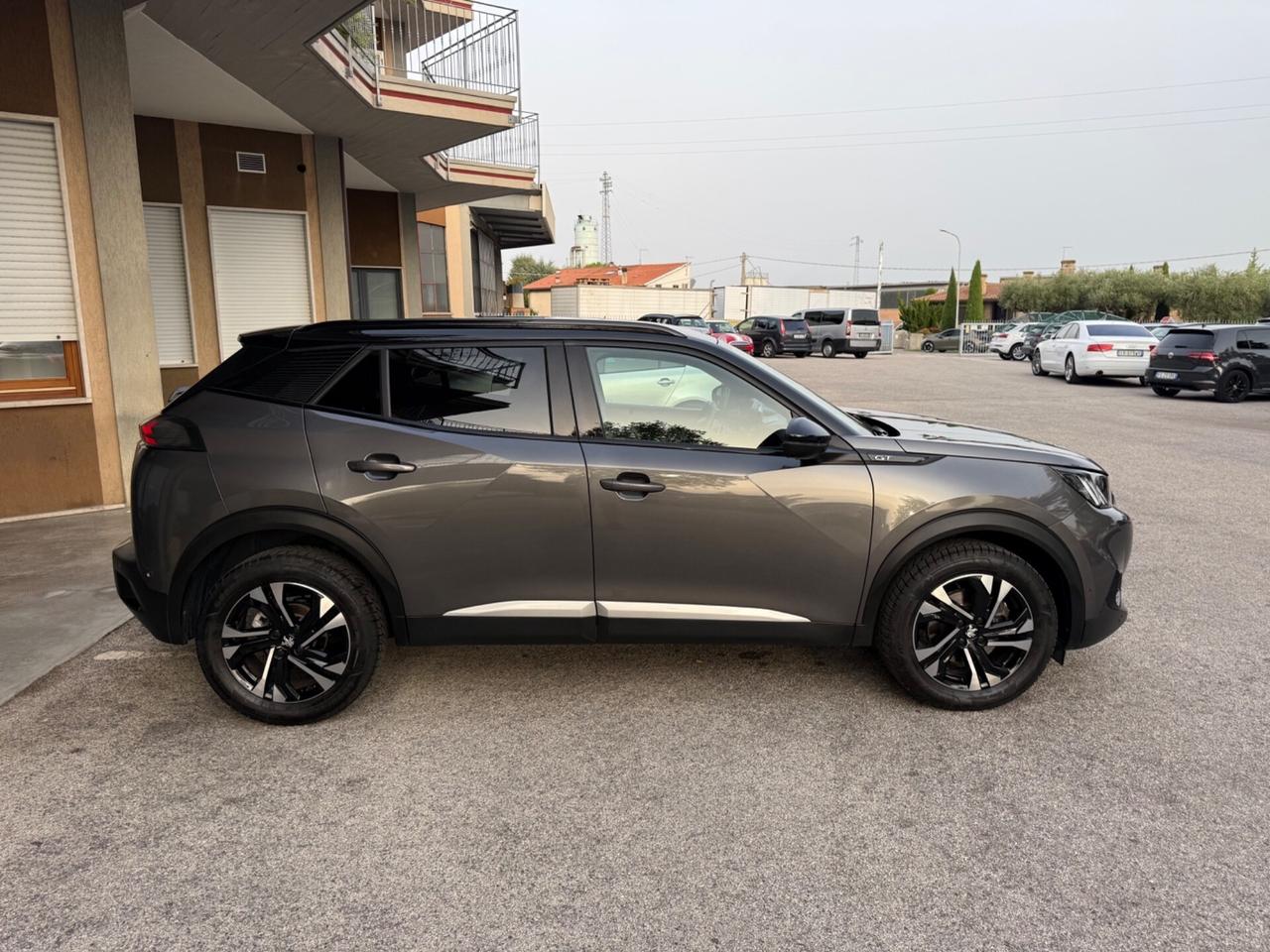 Peugeot 2008 BlueHDi 130 S&S EAT8 GT