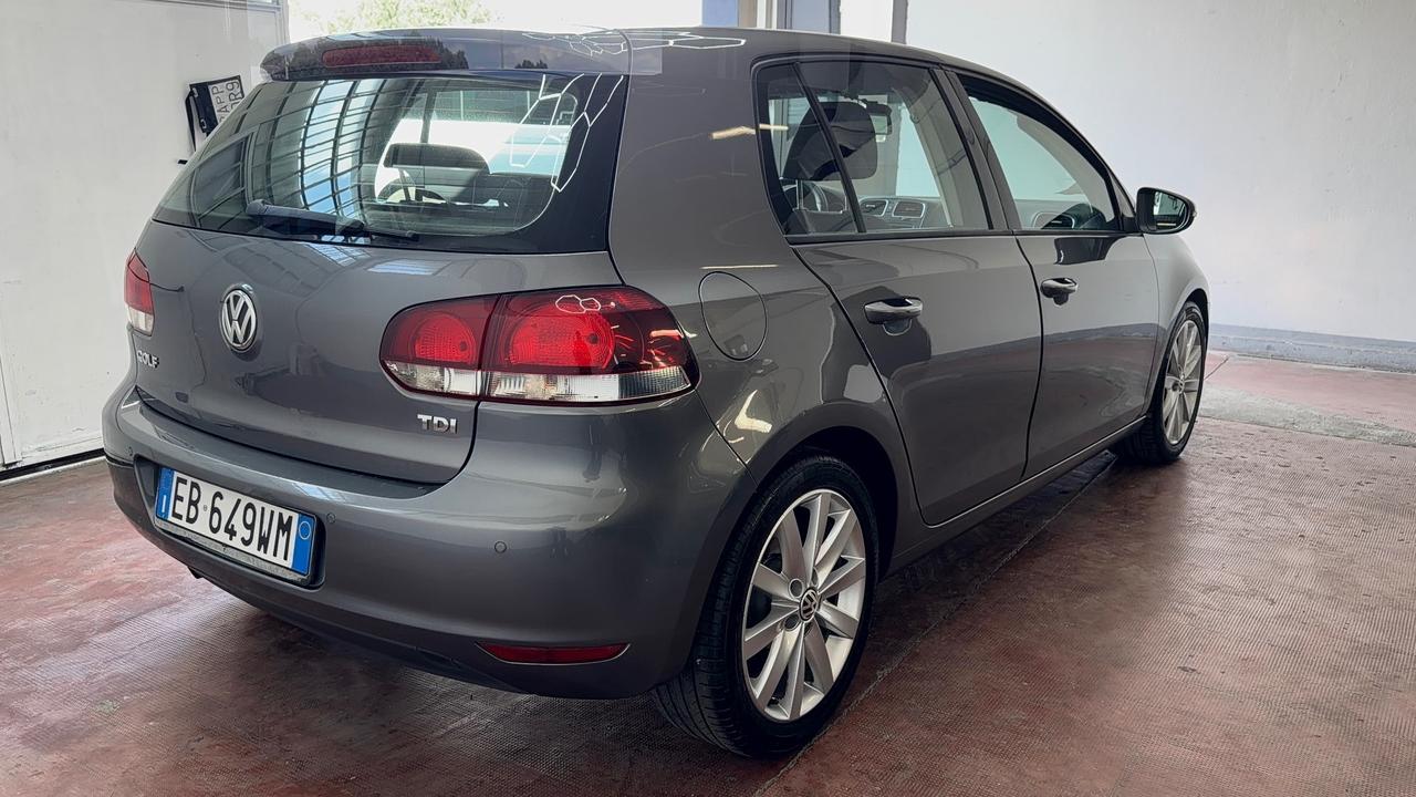 Volkswagen Golf 6 VI 1.6 TDI DSG Highline