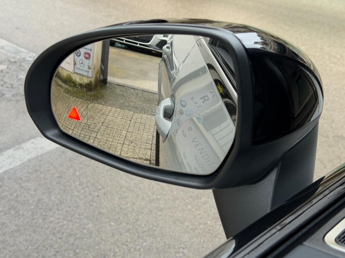 New Mercedes-Benz GLC Coupè 220d 4Matic Premium AMG Night Edition 197CV