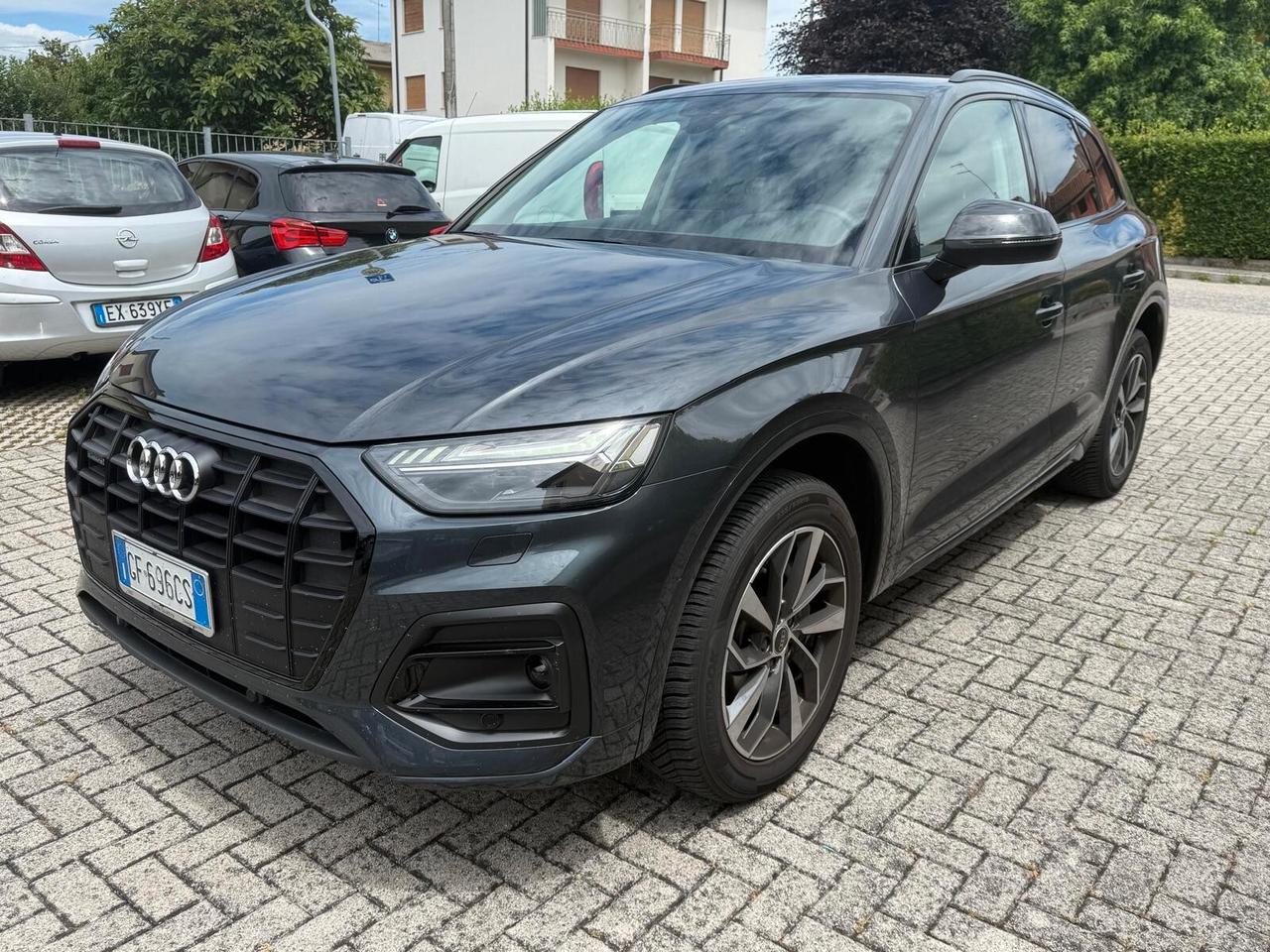Audi Q5 40 TDI 204 CV quattro Book service AUDI