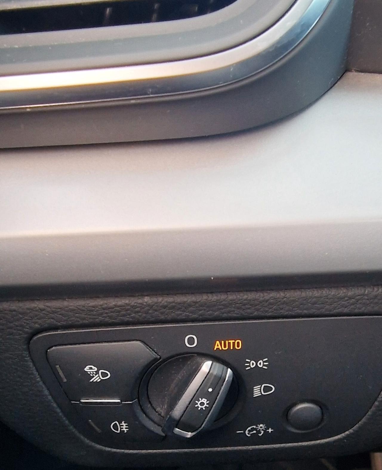 Audi Q5 30 TDI S tronic Business