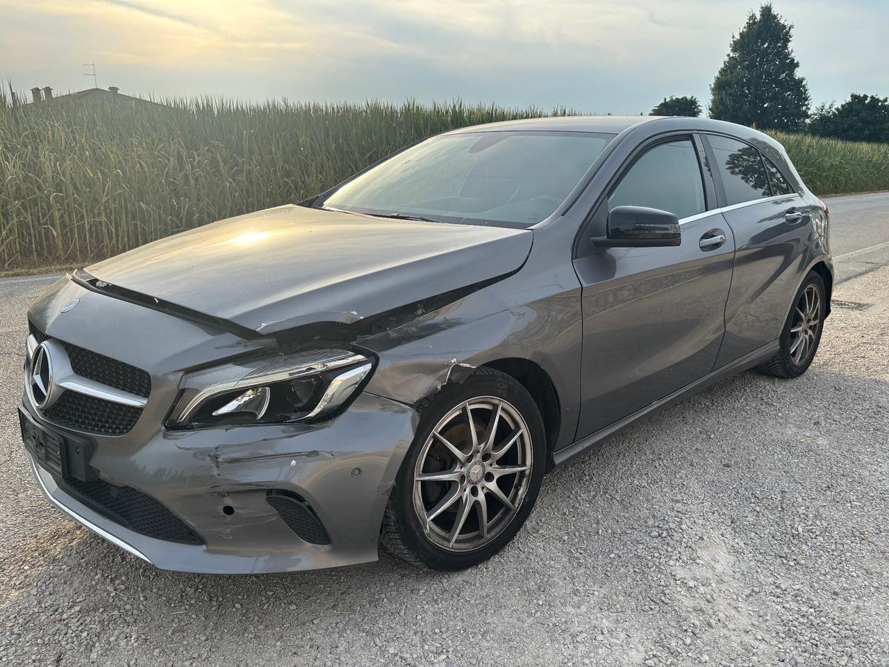 Mercedes-benz A 180 d Automatic Business