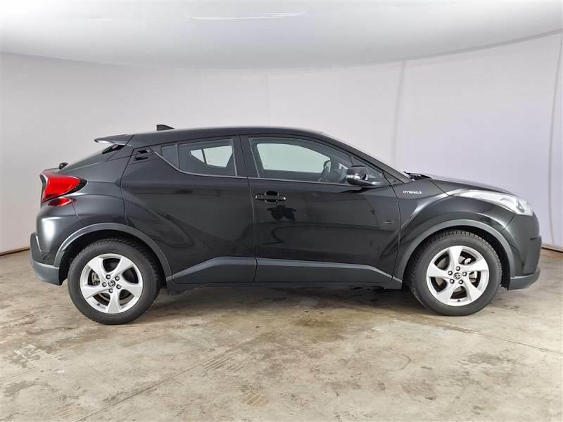 TOYOTA C-HR 1.8H 98CV E-CVT Business