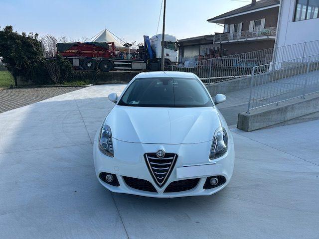ALFA ROMEO Giulietta 1.6 JTDm-2 105 CV Distinctive