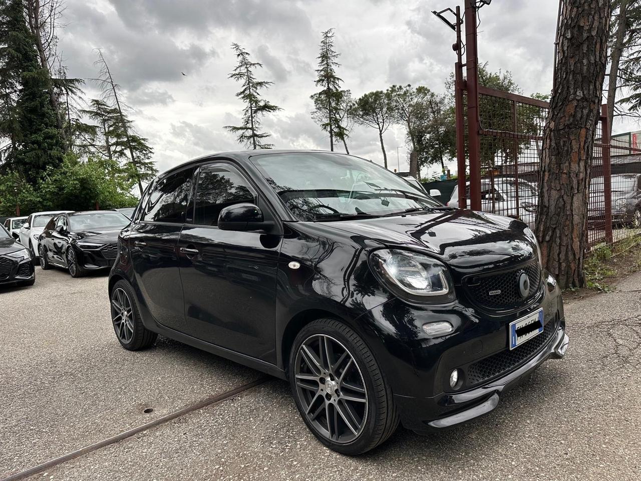 Smart ForFour BRABUS 0.9 Turbo twinamic Xclusive *promo*