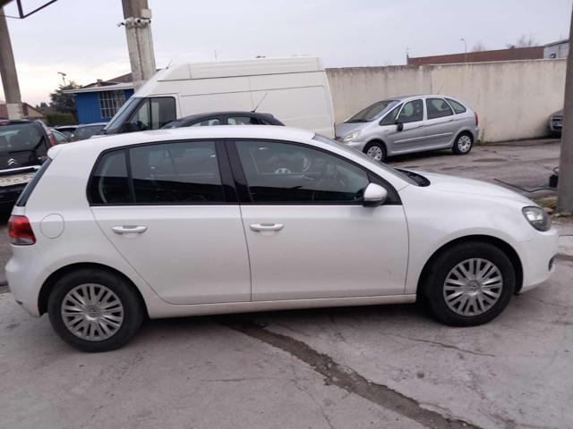 VOLKSWAGEN Golf Business 1.6 TDI 5p. Highline iniettori da fare