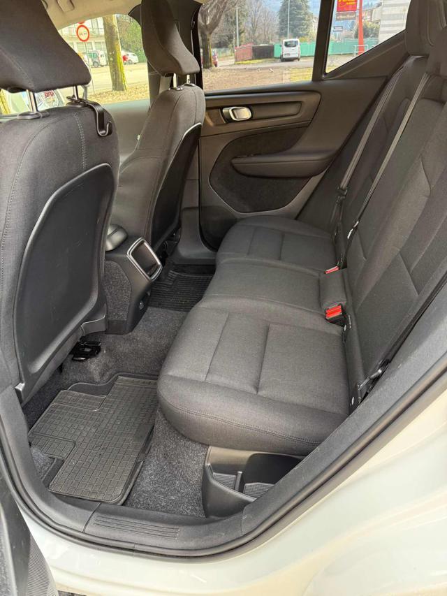 VOLVO XC40 D3 AWD Geartronic Business 4X4