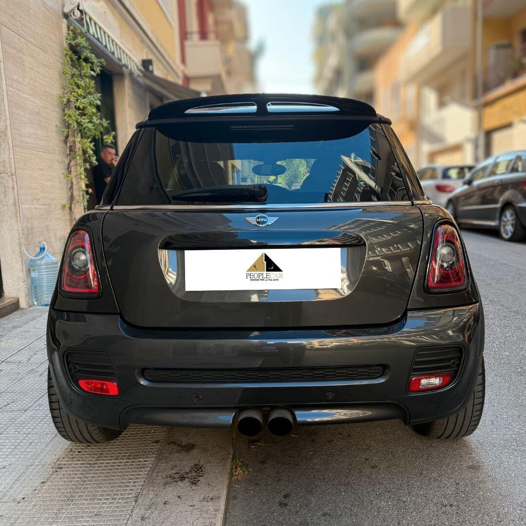 Mini John Cooper Works 2013
