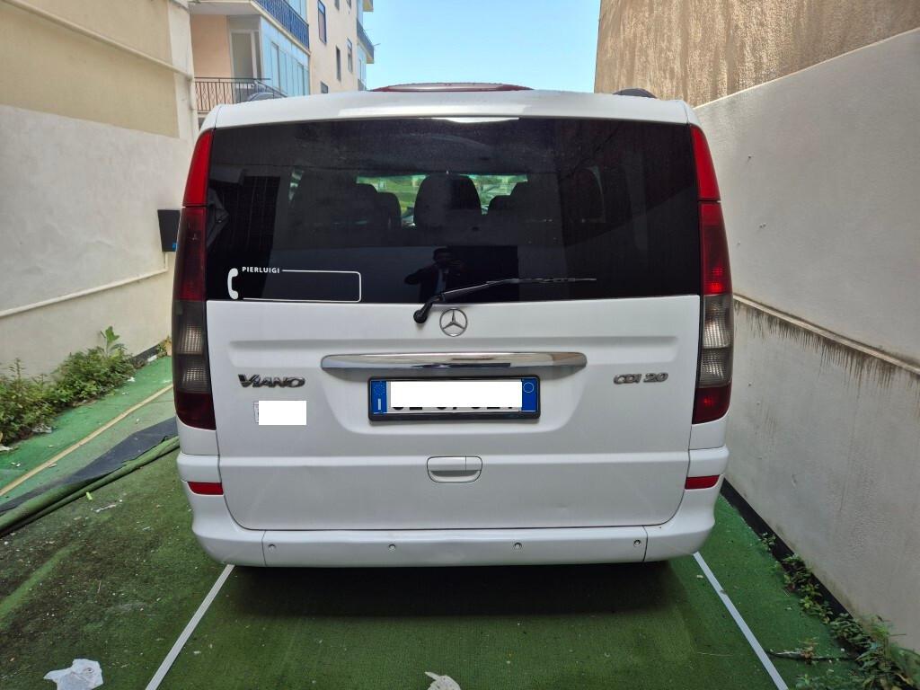 Mercedes Viano 2.2 CDI 8 POSTI Kombi Compact