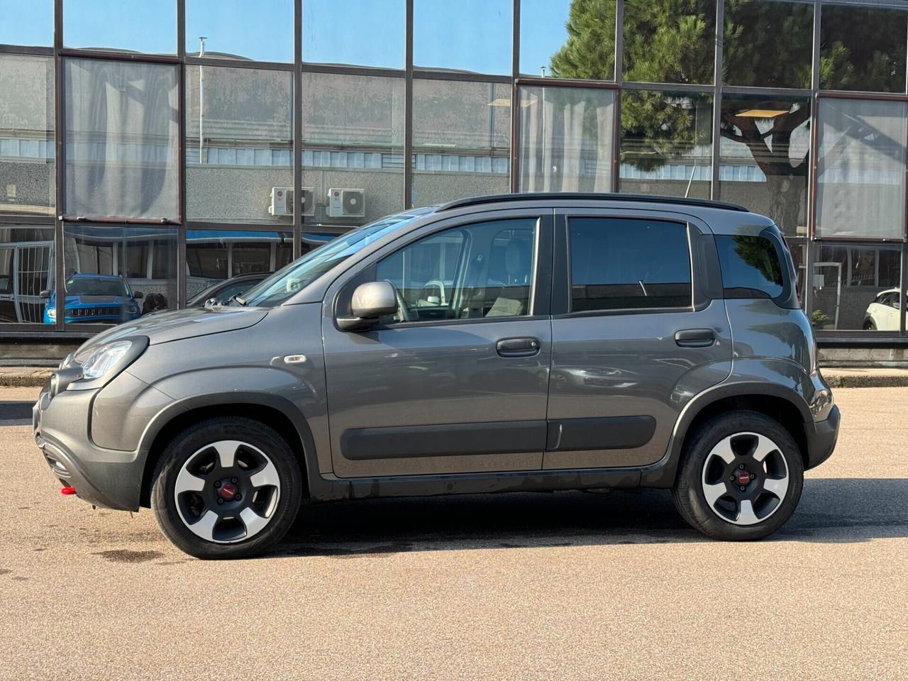 Fiat Panda 1.0 FireFly S&S Hybrid City Cross