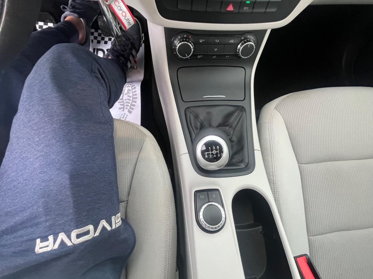 Mercedes-benz B 160 CDI Premium Unipro 2014