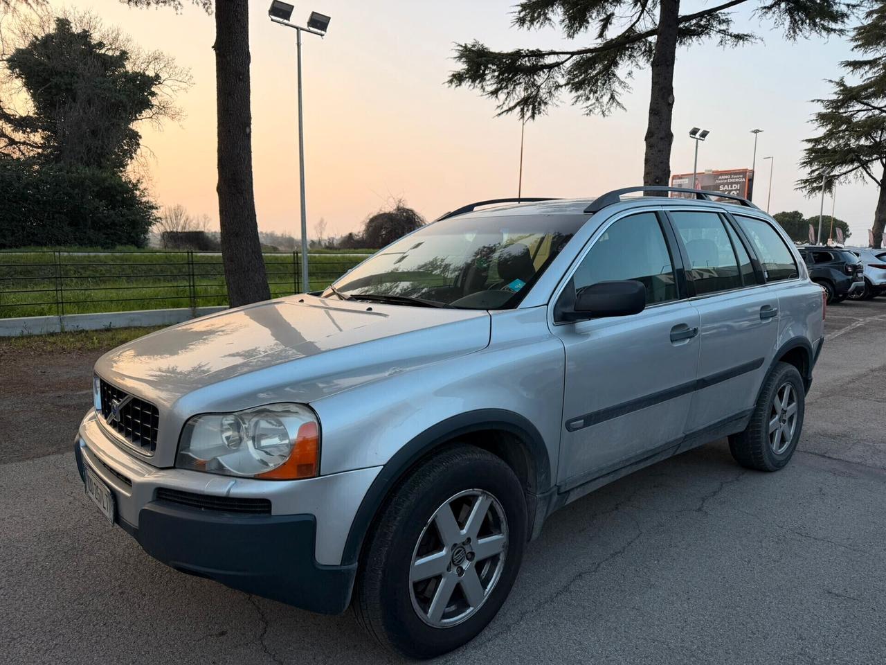 Volvo XC 90 XC90 2.4 D5 185 CV AWD Momentum COMMERCIANTI