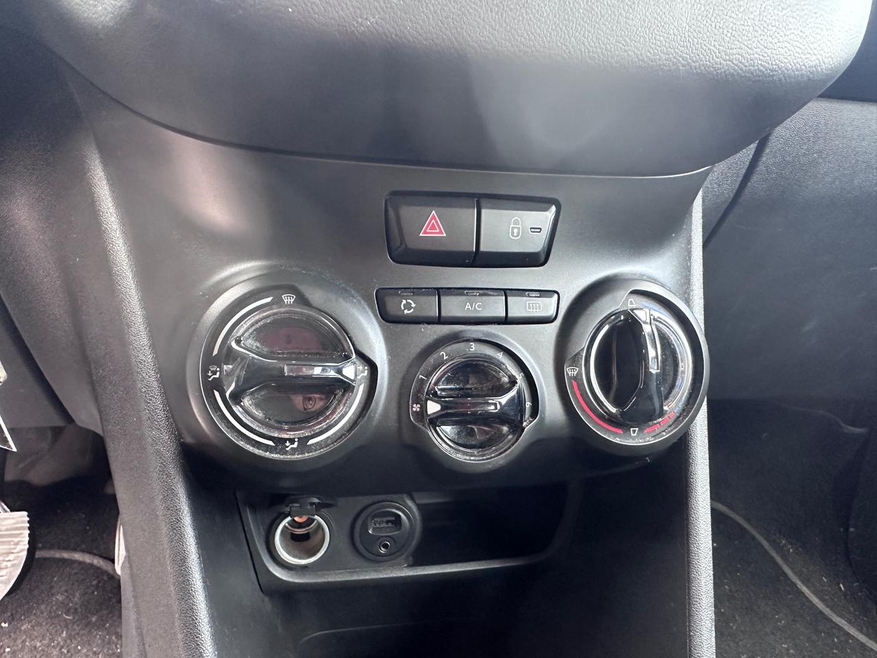 Peugeot 208 PureTech 82 5 porte Allure solo 103mila km