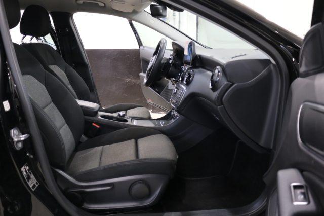 MERCEDES-BENZ GLA 180 d Automatic Executive