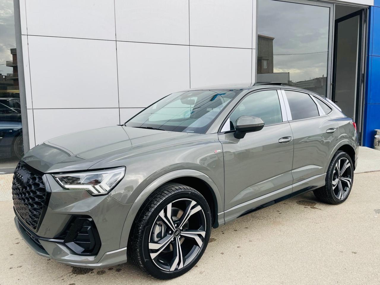 Audi Q3 SPB 40 TDi quattro- anticipo € 20.400 - no scoring