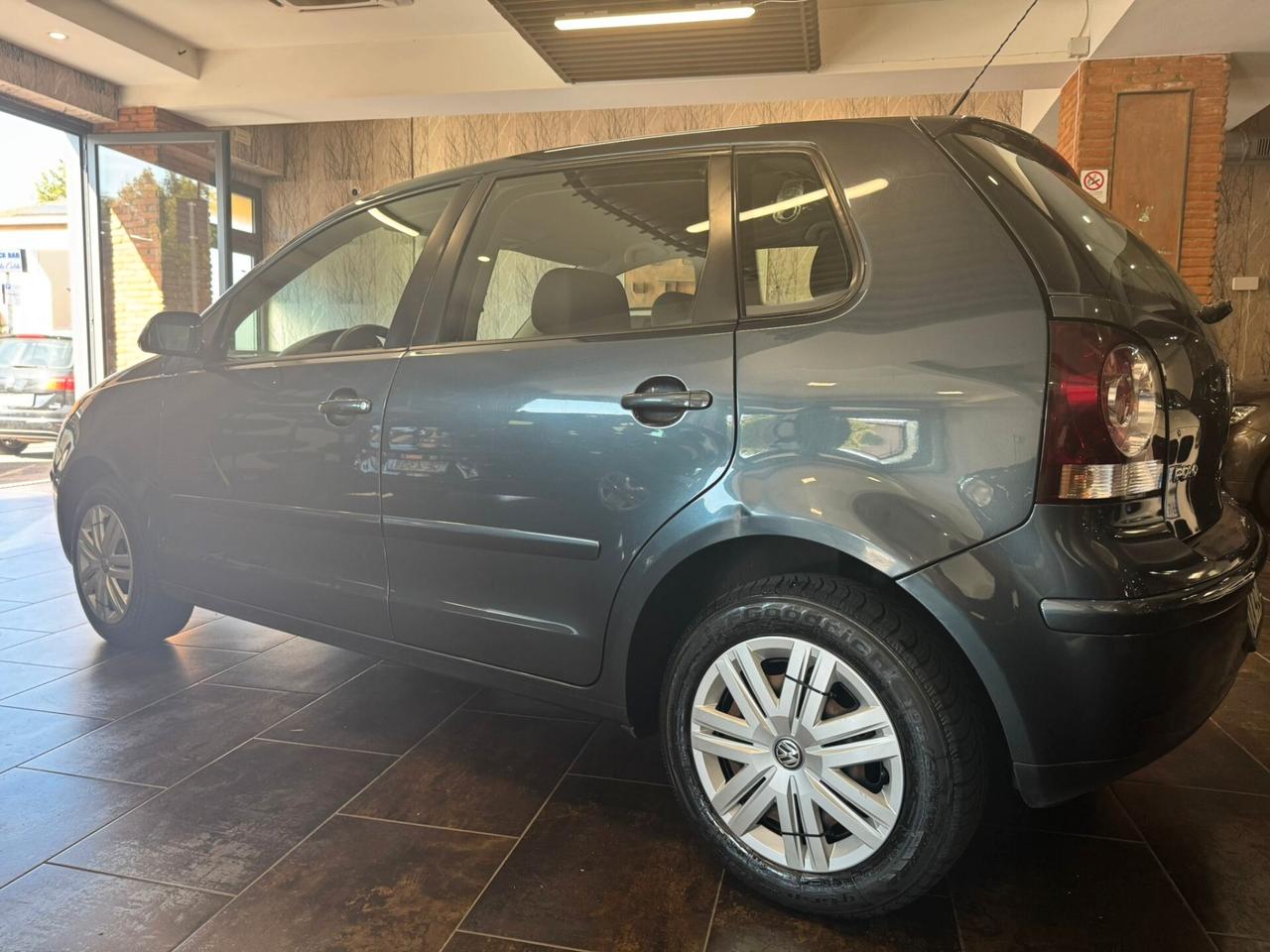 Volkswagen Polo 1.2/64CV 12V 5p. Comfortline