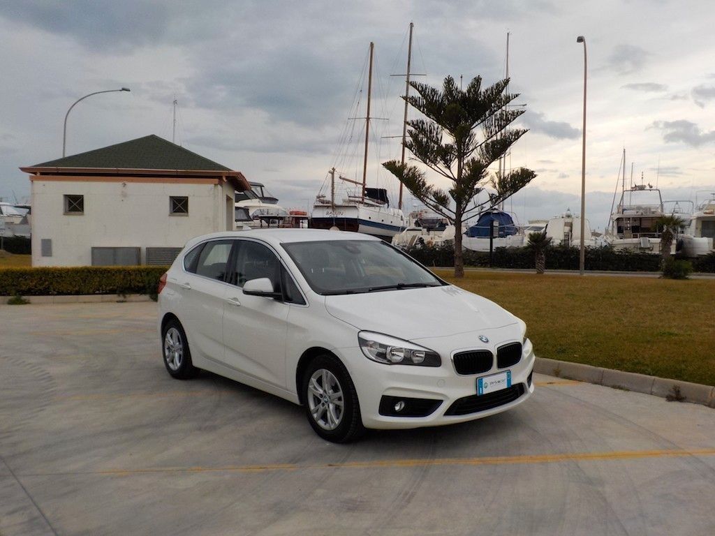 Bmw 218d Active Tourer Advantage