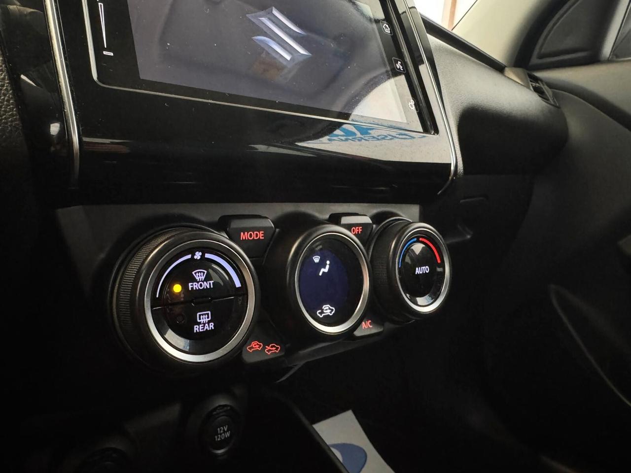Suzuki Swift 1.2 Hybrid 4WD AllGrip Top Rosso Cordoba