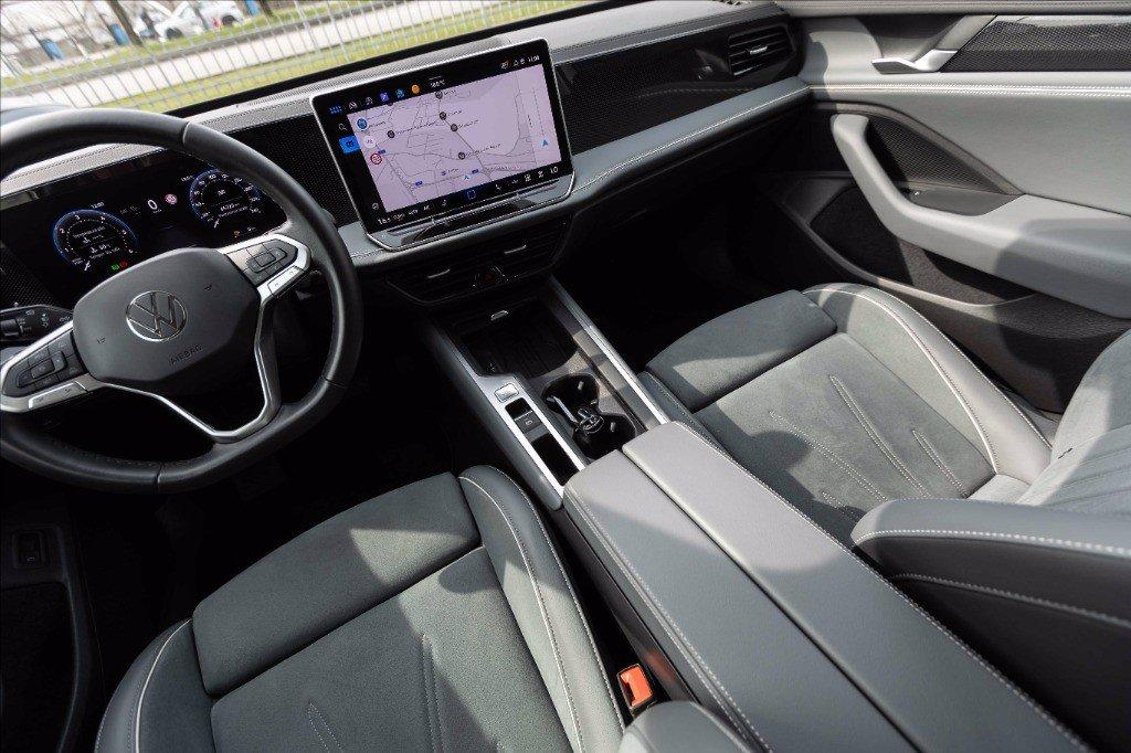 VOLKSWAGEN Passat 2.0 tdi scr Business 150cv dsg del 2024