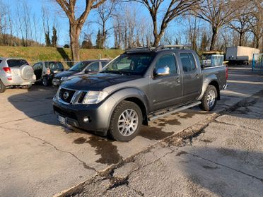 Nissan Navara 3.0 dCi 4 porte Double Cab LE V6