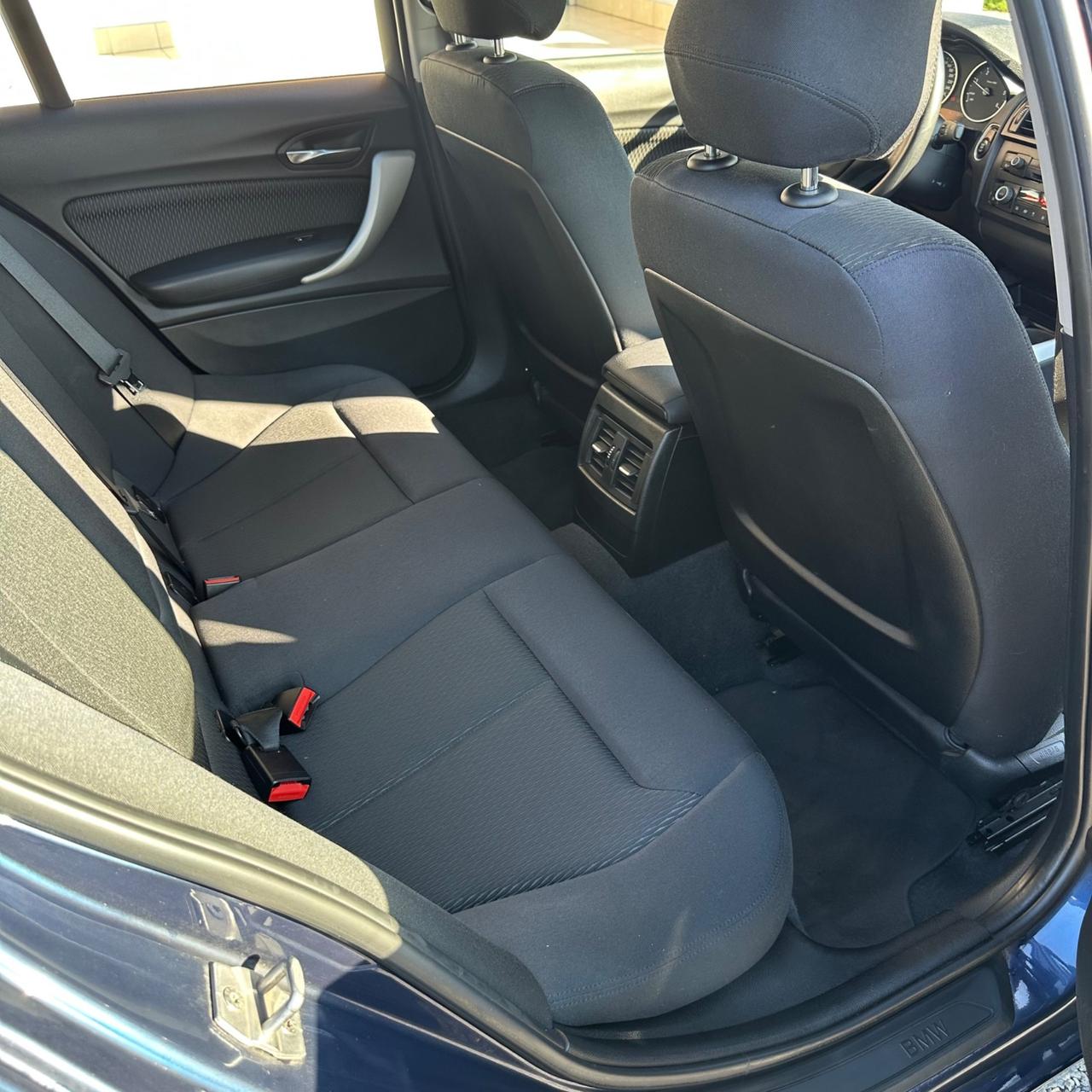 Bmw 114 114d 5p. Urban