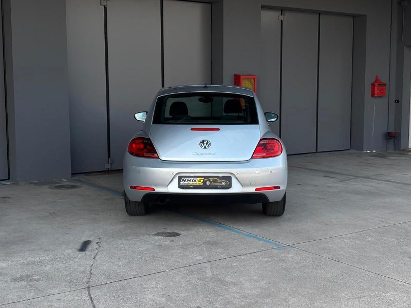 Volkswagen Maggiolino 1.6 Tdi Design