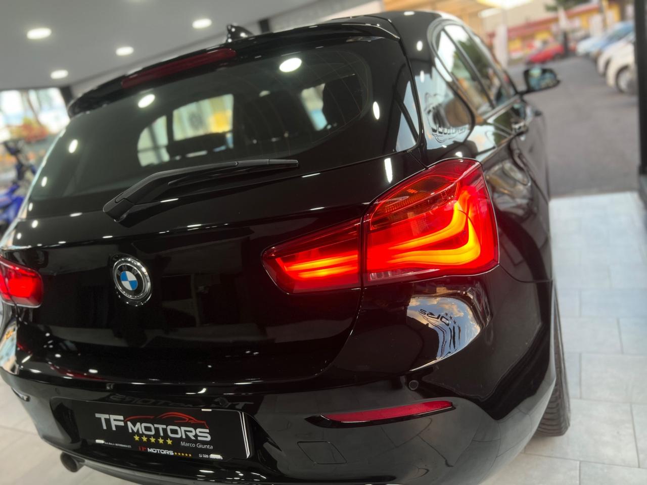 Bmw serie 1 116d SOLO 64.000KM - 2019