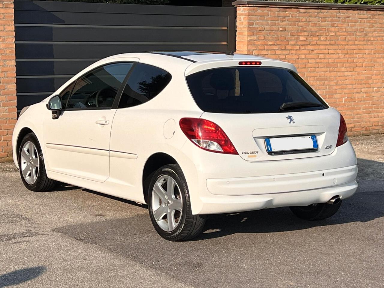 Peugeot 207 1.6 156CV 3p-U.Prop-Tag.Cert-Tetto,Pelle-Euro5