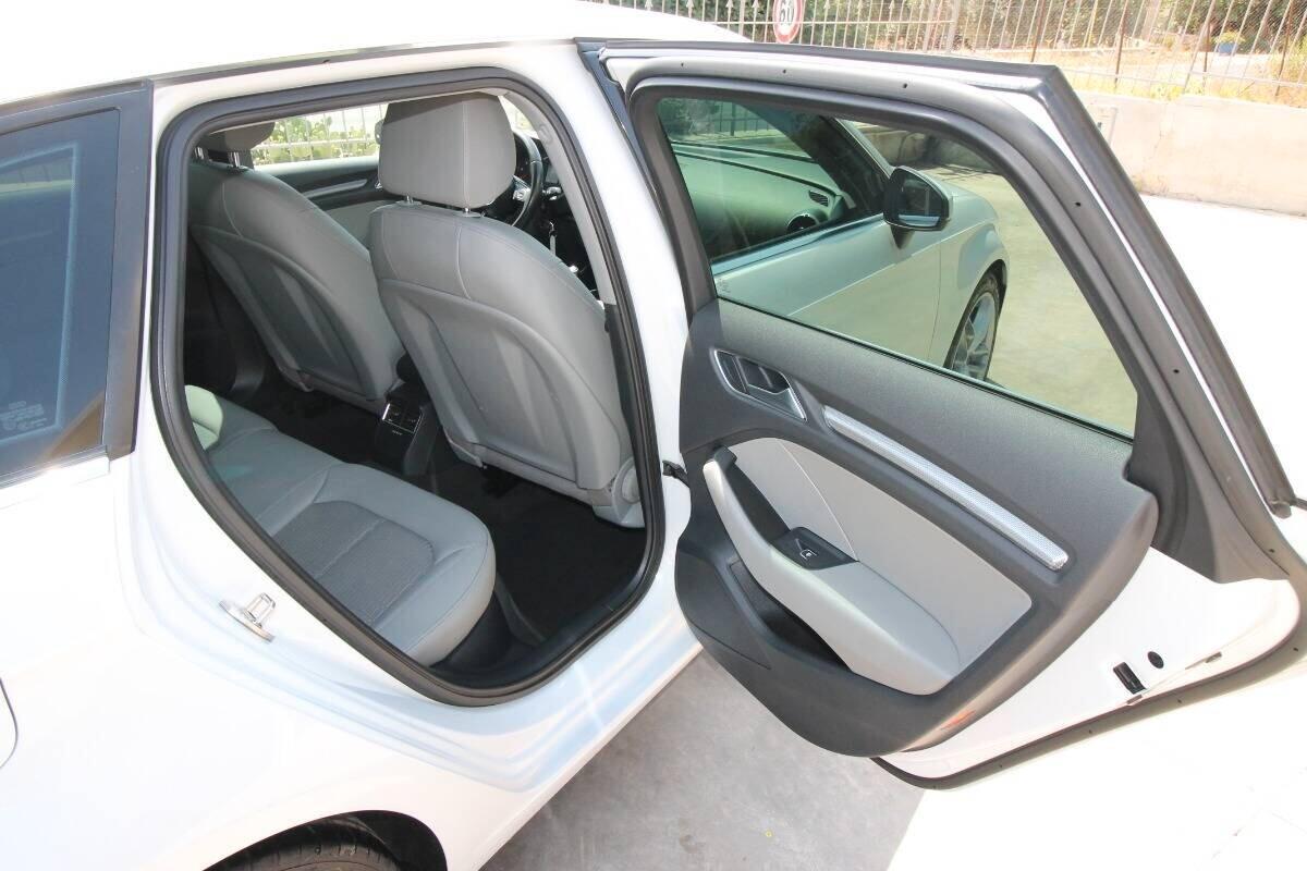 Audi A3 SPB 1.6 TDI Design 110cv |11.2016