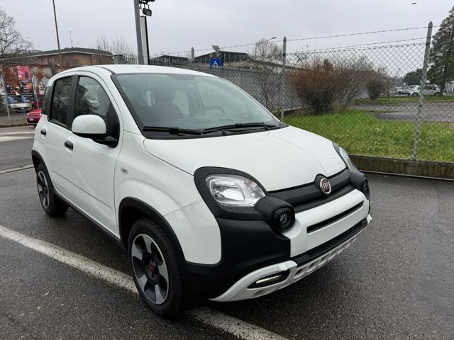 FIAT Panda Cross 1.0 FireFly 70CV Hybrid KM.0