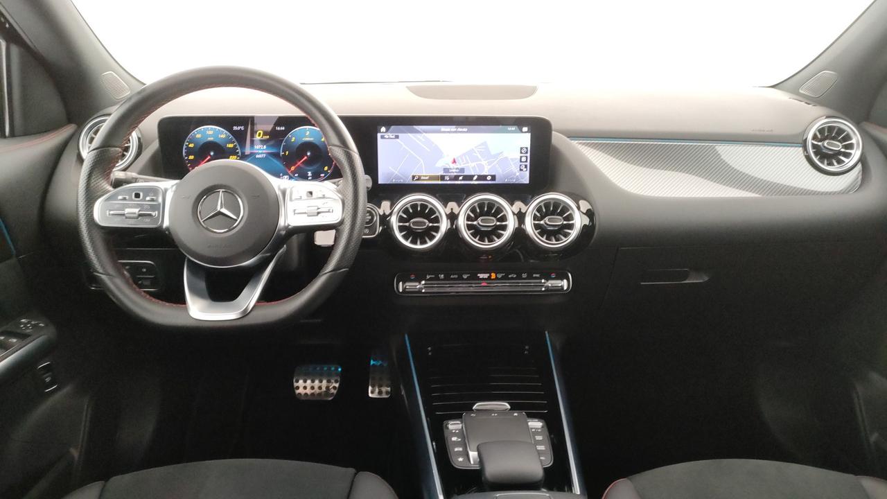 Mercedes-Benz GLA 180 d Premium auto