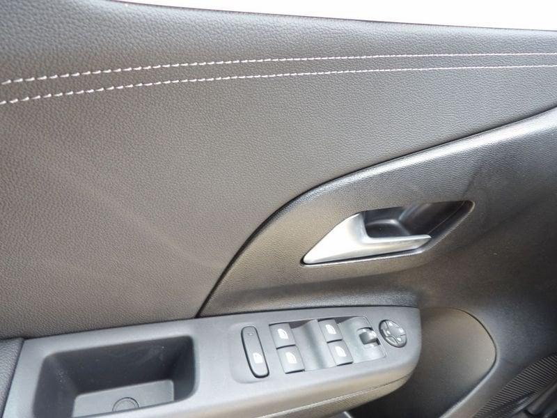 Opel Corsa 1.2 110cv Hybrid Yes DCT6