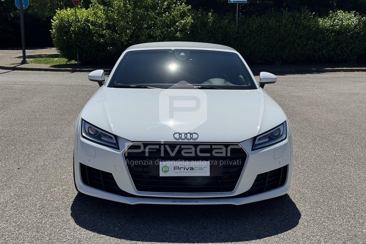 AUDI TT Roadster 2.0 TFSI quattro S tronic S line