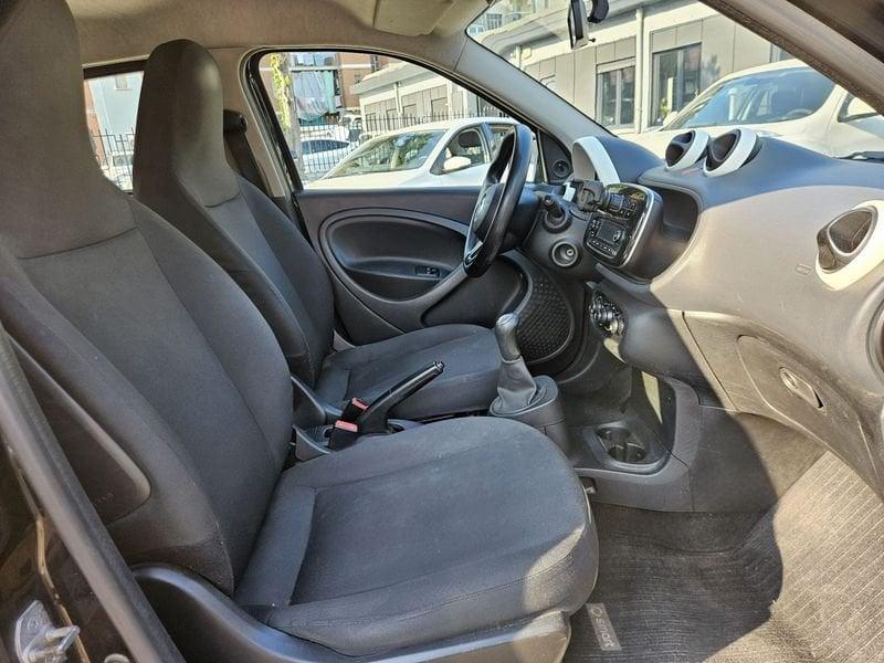 smart forfour 60 1.0 45kW Black Passion