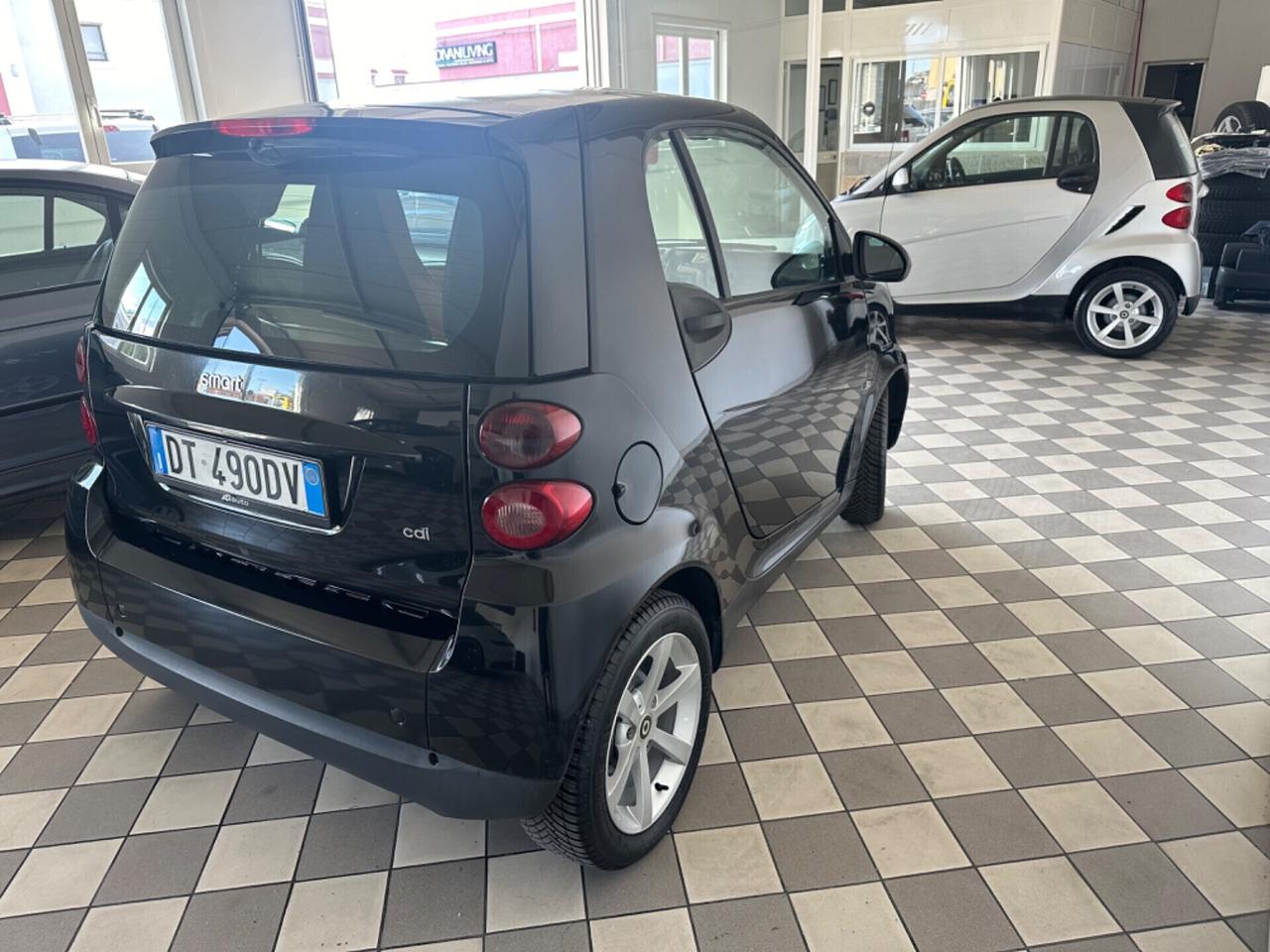 Smart ForTwo 800 33 kW coupé passion cdi