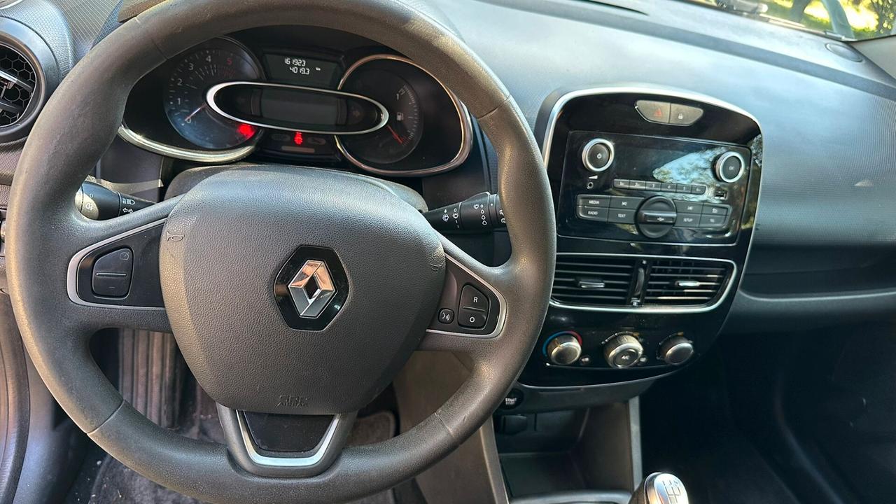 Renault Clio VAN dCi 8V 75CV Start&Stop 5P 2018 LEGGI TESTO