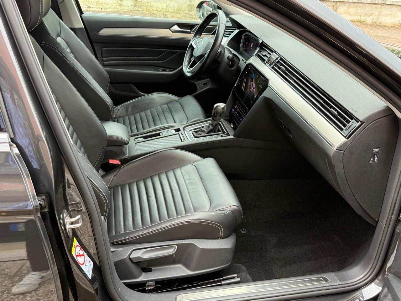 VW Passat 2.0 TDI SCR DSG Executive/PELLE/UNIPRO