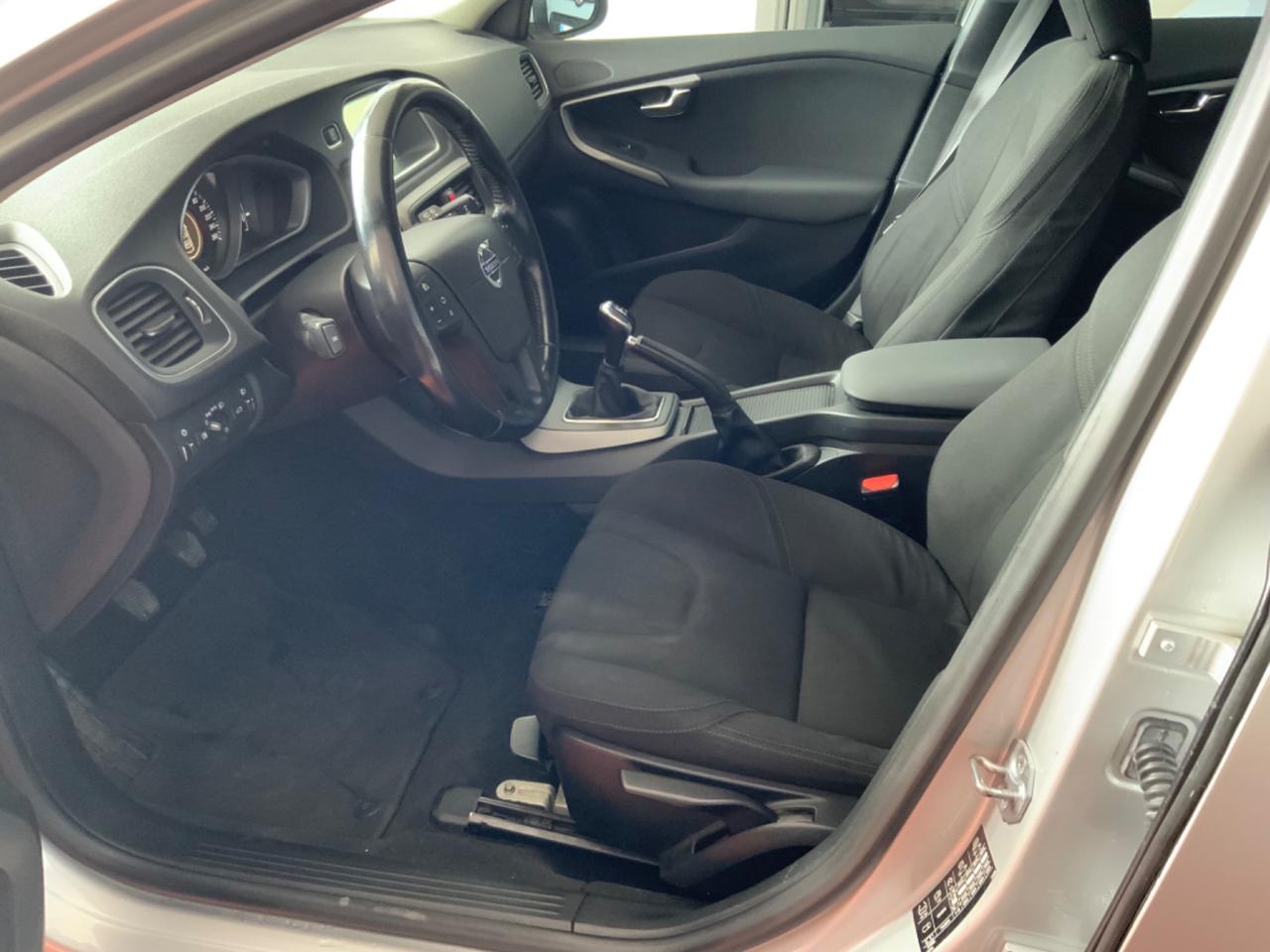 Volvo V40 D3 Momentum