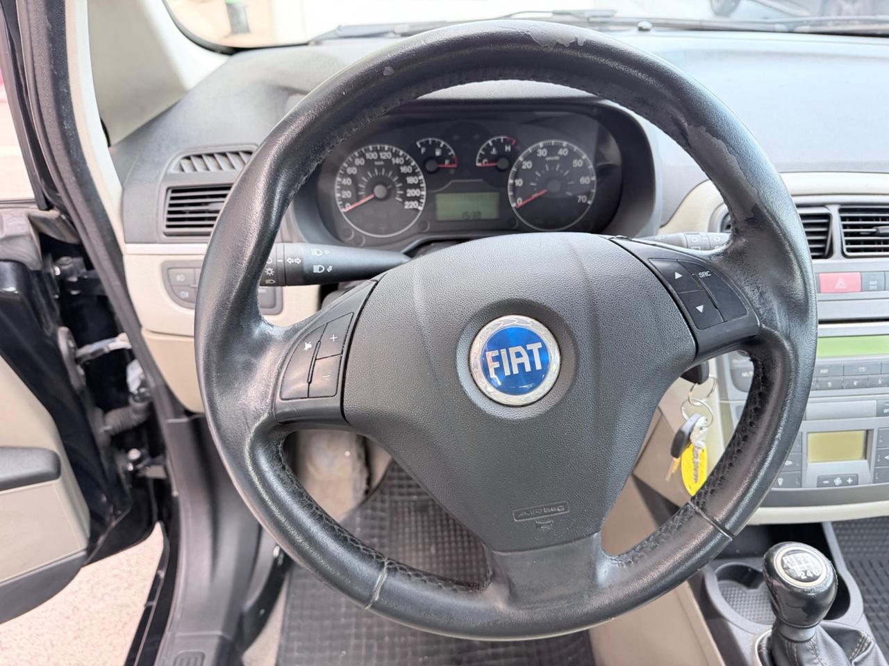 Fiat Grande Punto 1.3 MJT 90 CV 5 porte Emotion