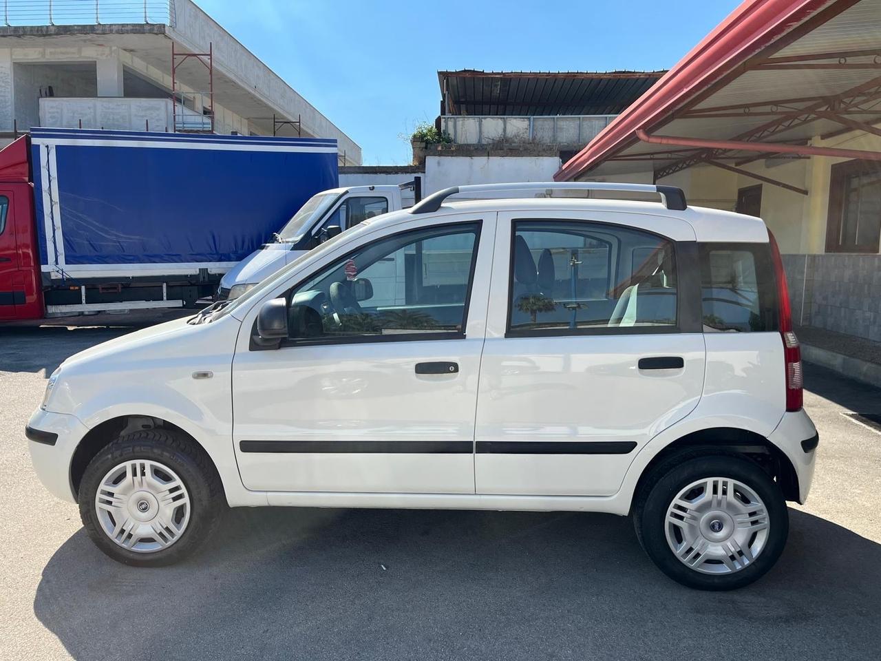 Fiat Panda 1.4 metano -full-2012