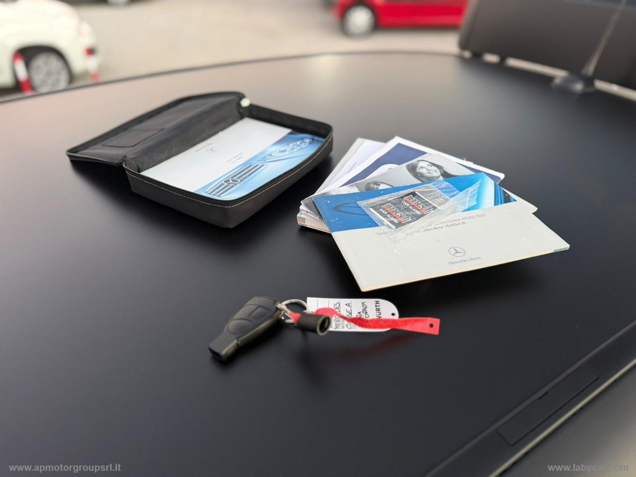MERCEDES-BENZ A 150 Avantgarde BLACK MATT